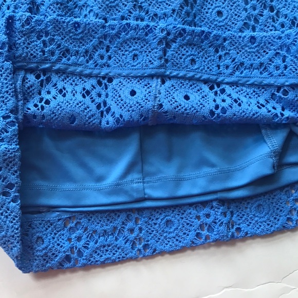 Lilly P Lace Shift - Picture 6 of 12